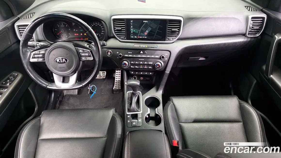 Kia Sportage — фото 10