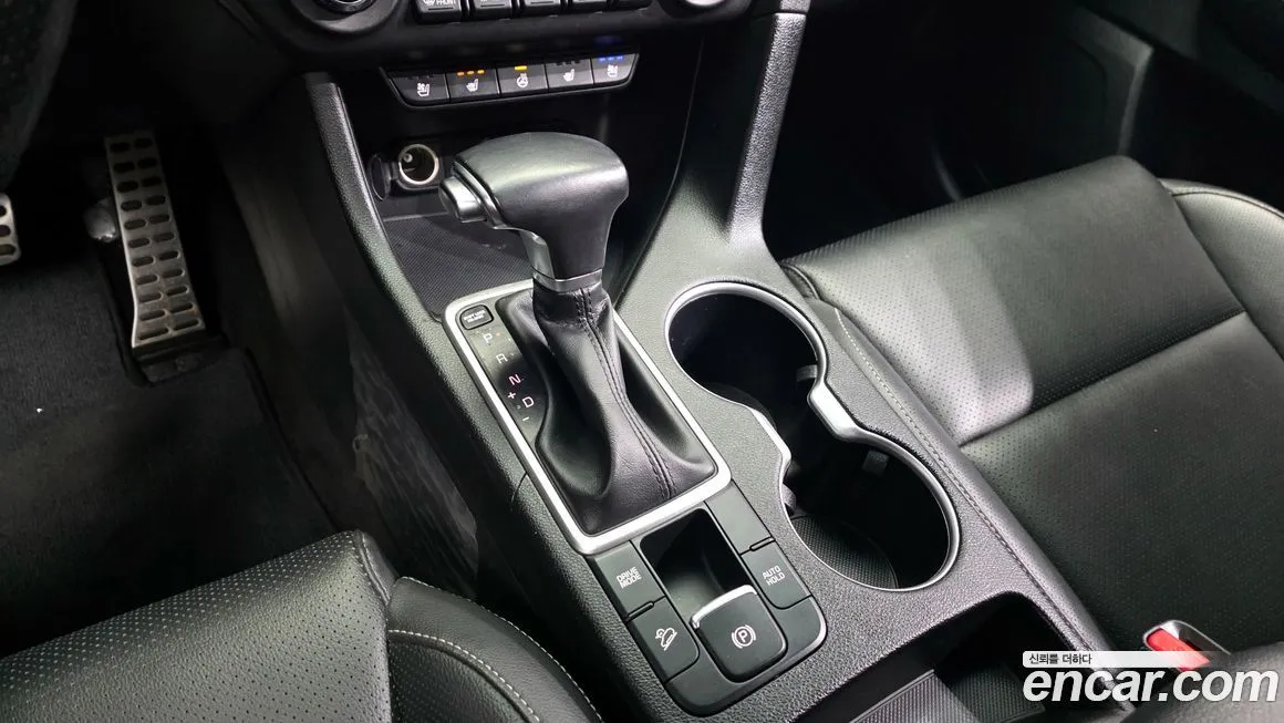 Kia Sportage — фото 7