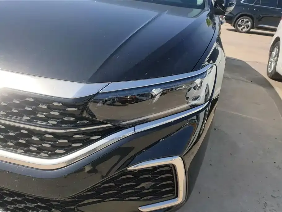 Volkswagen Passat — фото 9