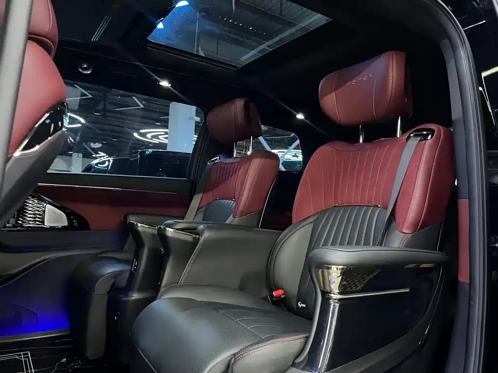 GAC Motor Trumpchi M8 — фото 4