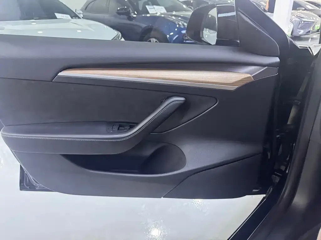 Tesla Model 3 2022 из CN, фото 10