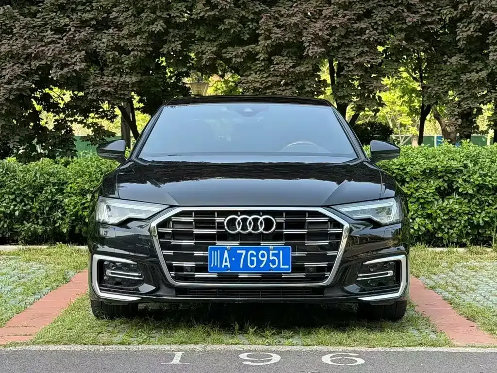 Audi A6L 2021 из CN, фото 4