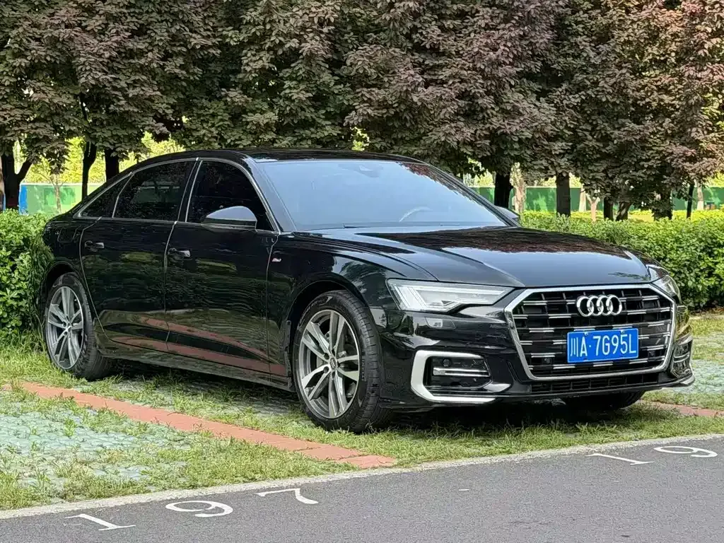 Audi A6L 2021 из CN, фото 5
