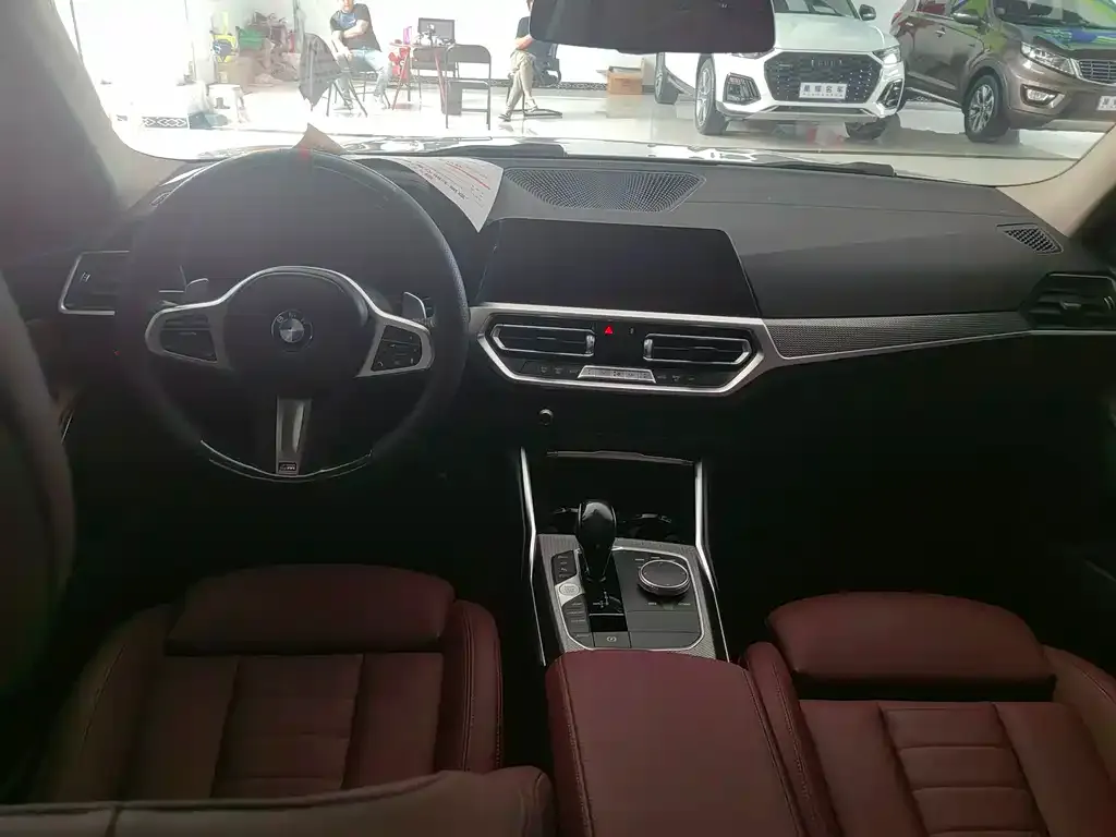 BMW 3 Series — фото 10