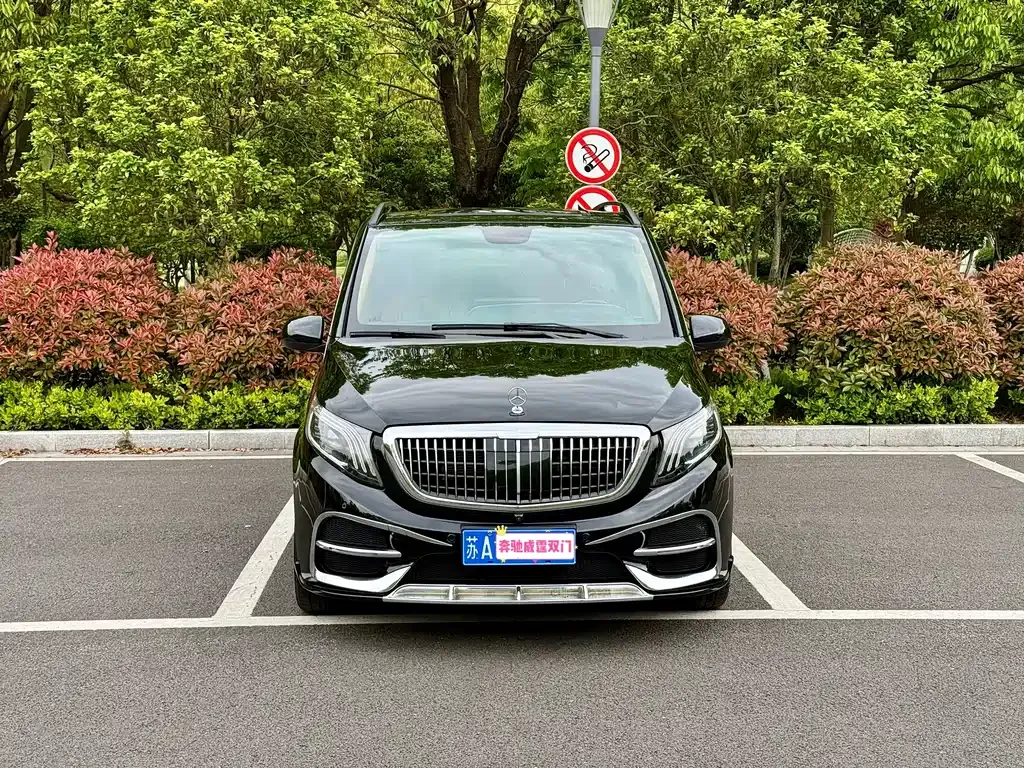 Mercedes-Benz Vito — фото 1