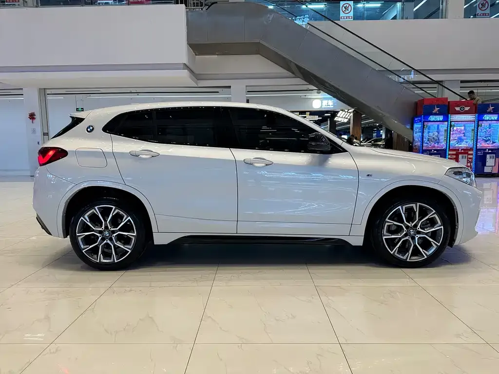 BMW X2 2021 из CN, фото 10