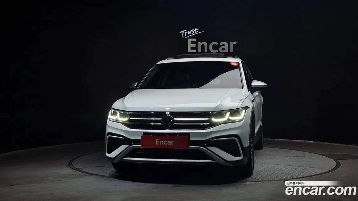 Volkswagen Tiguan — фото 2