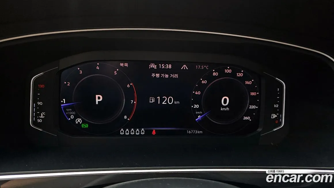 Volkswagen Tiguan — фото 4