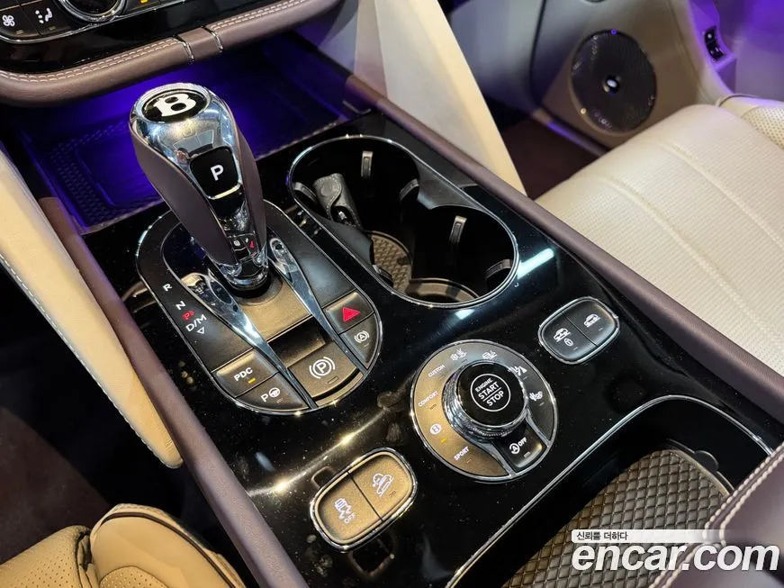 Bentley Bentayga 2021 из KR, фото 10
