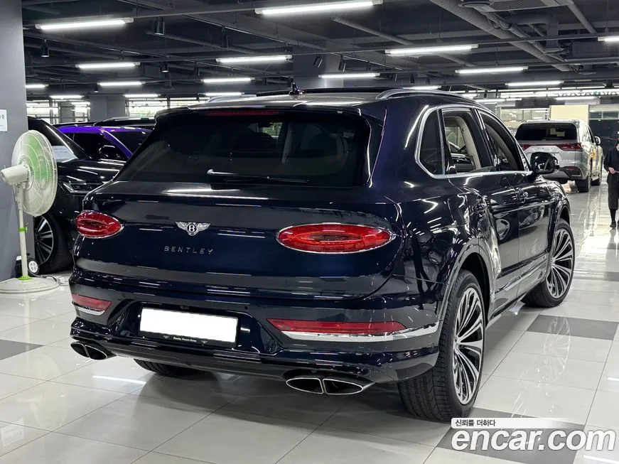 Bentley Bentayga 2021 из KR, фото 8