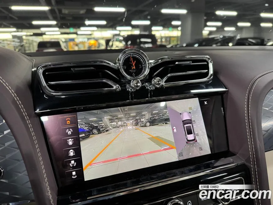 Bentley Bentayga 2021 из KR, фото 3