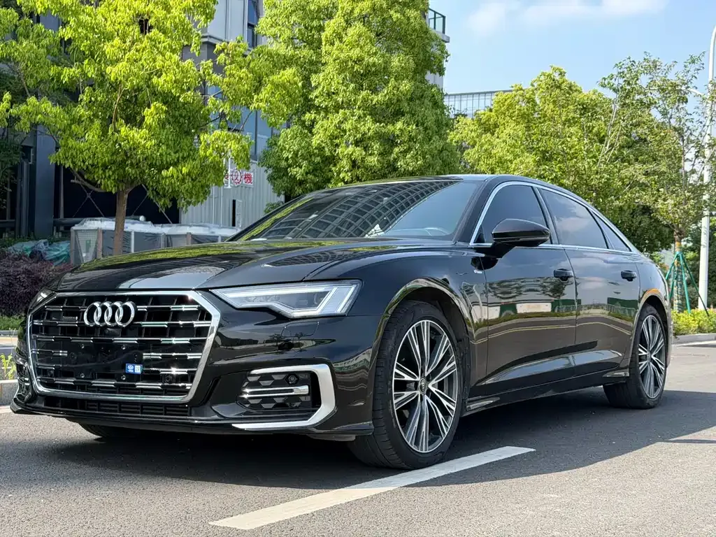 Audi A6L 2023 из CN, фото 1