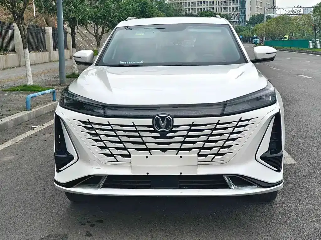 Changan CS75PLUS 2024 из CN, фото 8