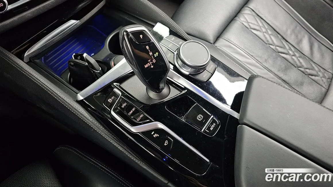 BMW 5-Series 2022 из KR, фото 8