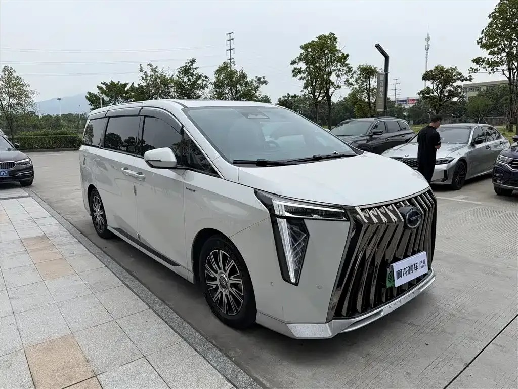 GAC Motor Trumpchi E9 — фото 6