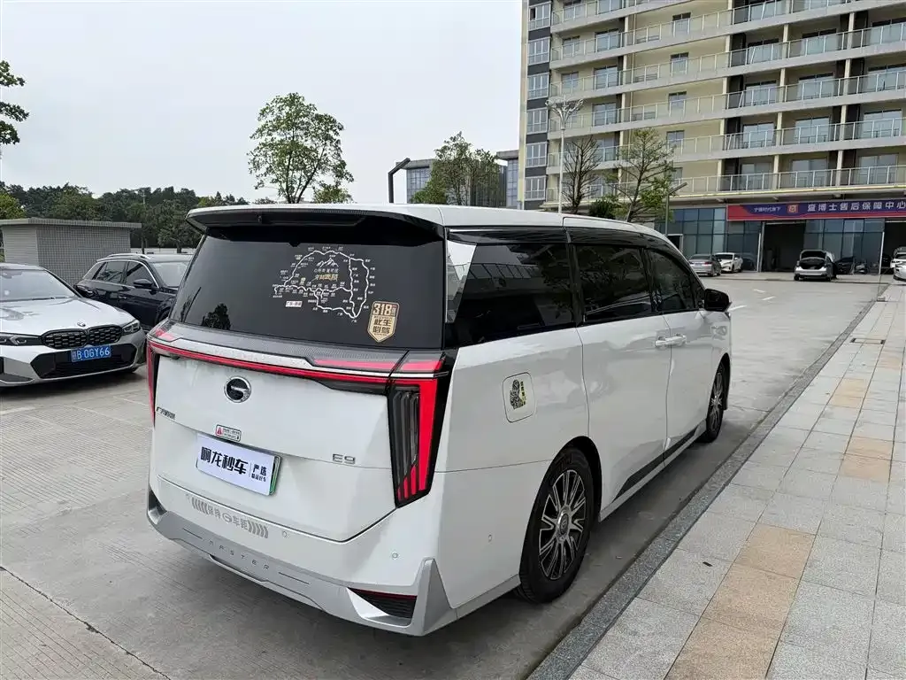 GAC Motor Trumpchi E9 — фото 9