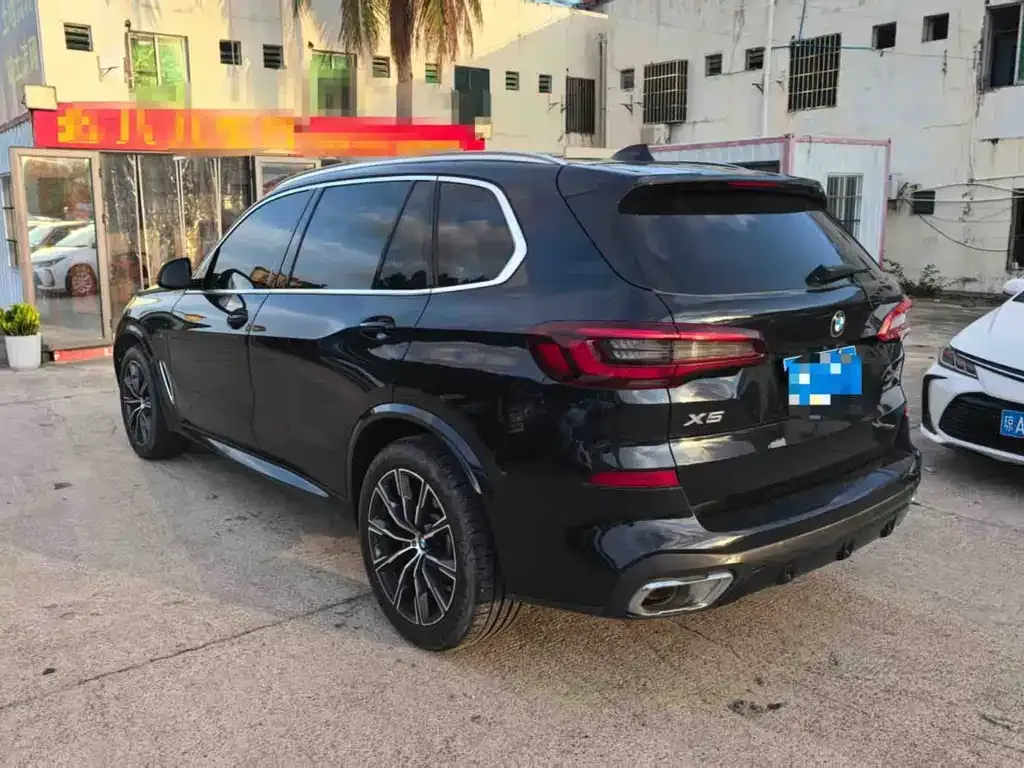 BMW X5 2022 из CN, фото 2