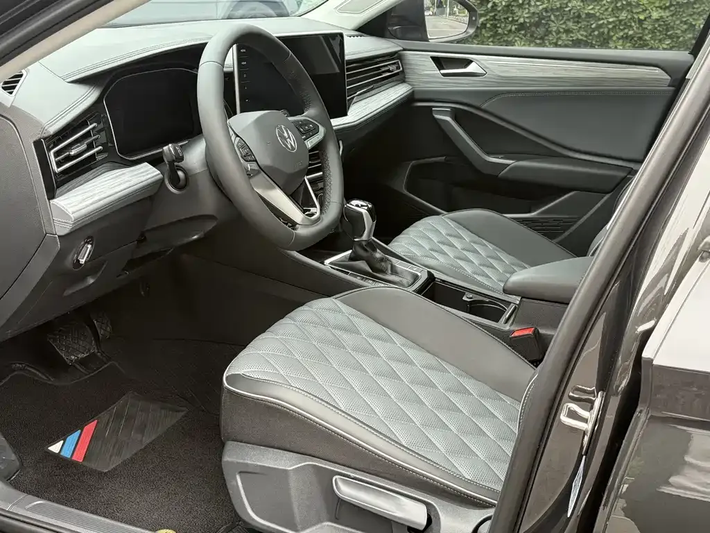 Volkswagen Sagitar 2024 из CN, фото 6