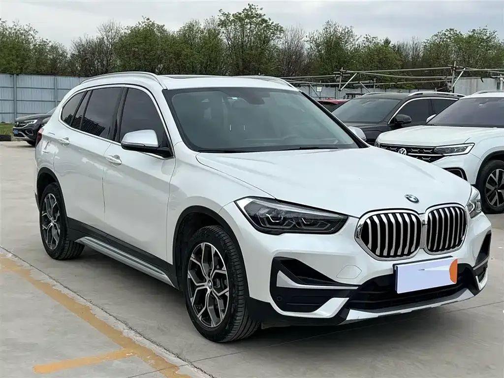 BMW X1 2021 из CN, фото 9