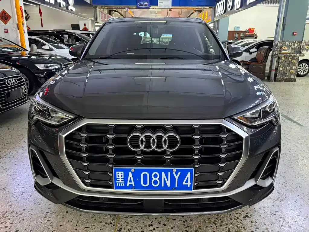 Audi Q3 — фото 6