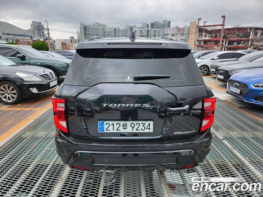KG Mobility (Ssangyong) Torres — фото 4