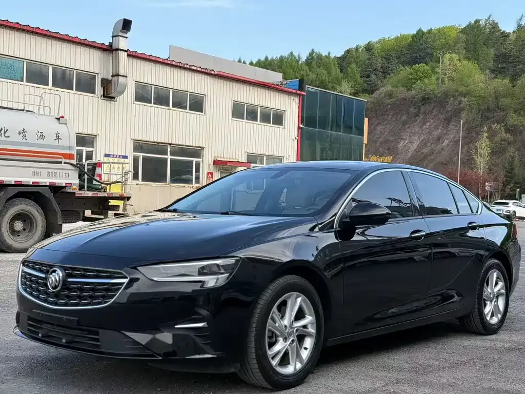 Buick Regal — фото 9