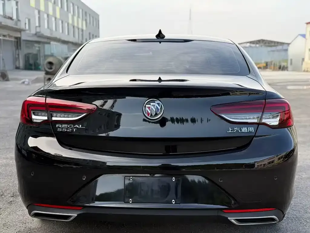 Buick Regal — фото 2