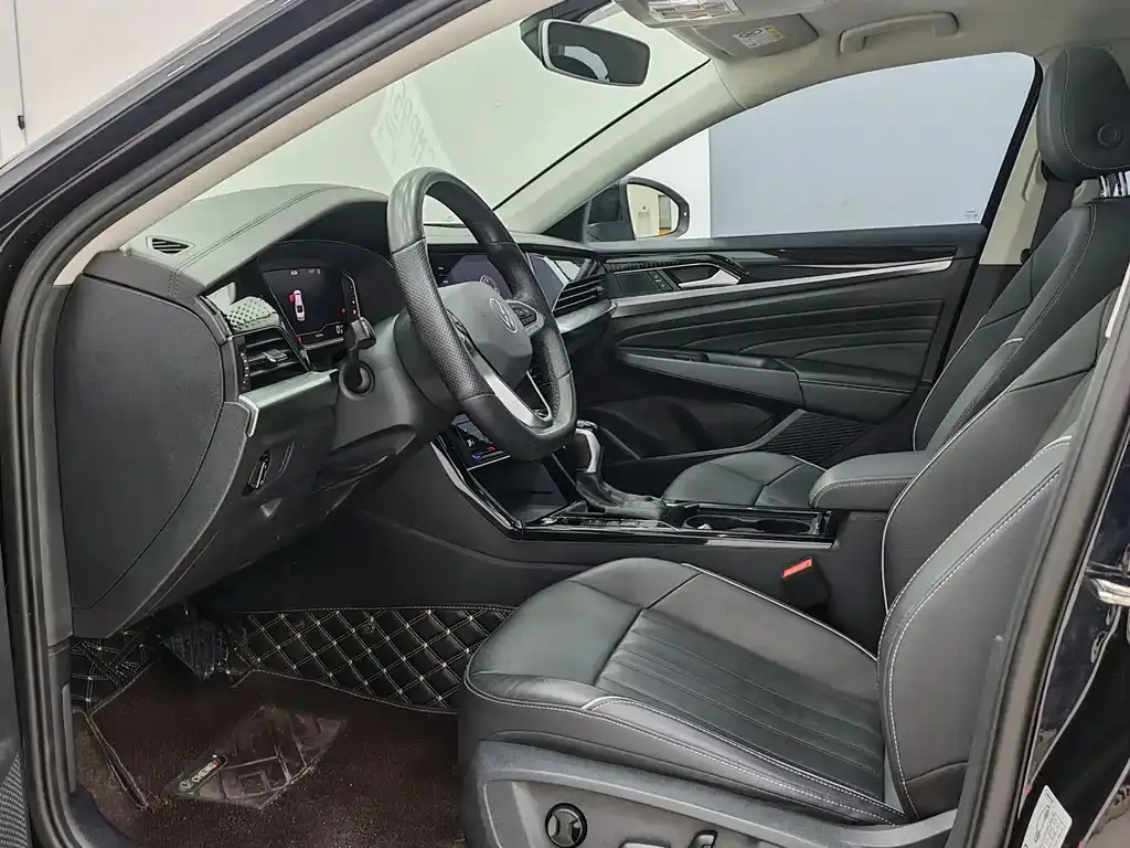 Volkswagen Passat 2021 из CN, фото 7