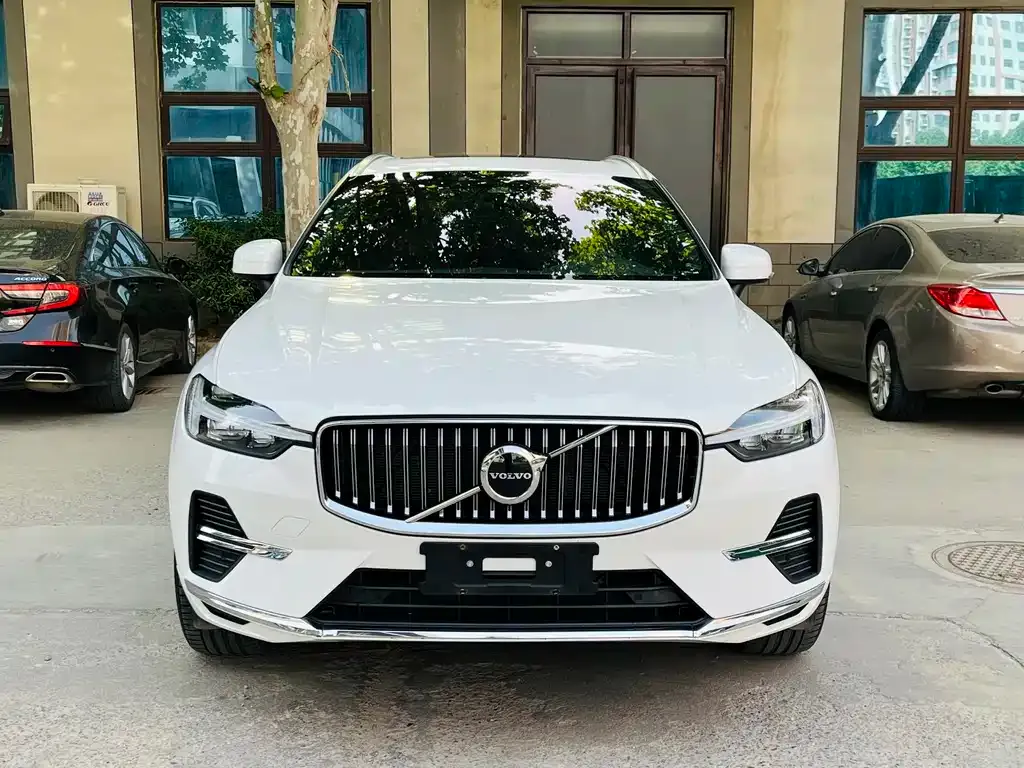 Volvo XC60 2022 из CN, фото 7