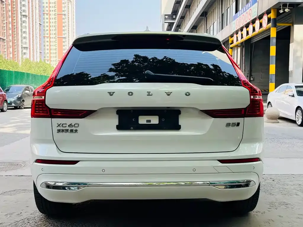 Volvo XC60 2022 из CN, фото 6