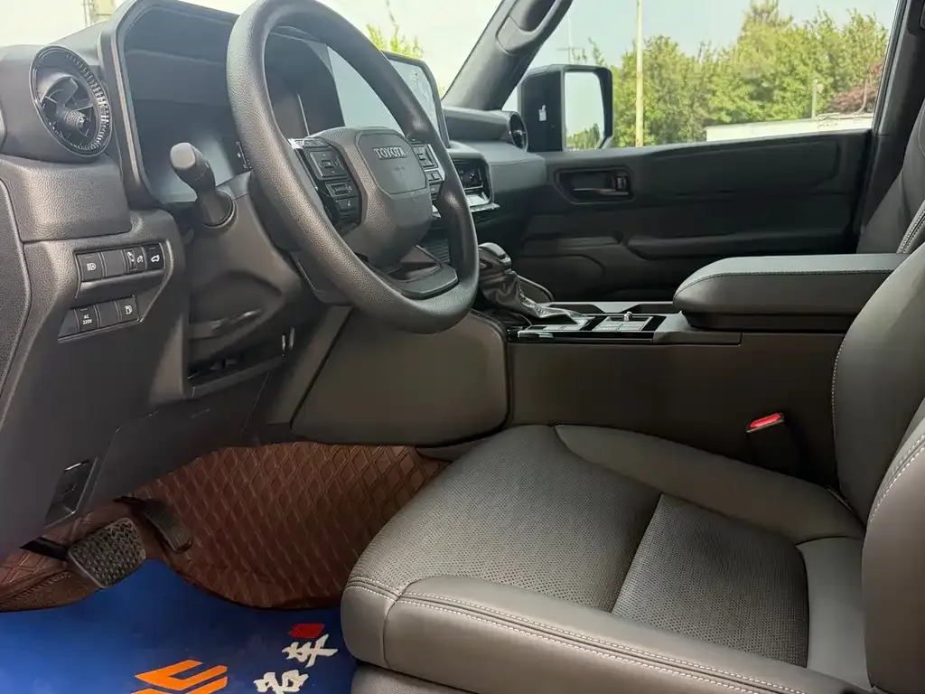 Toyota Prado 2025 из CN, фото 5