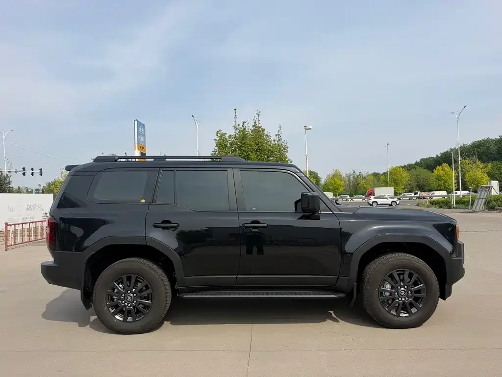 Toyota Prado 2025 из CN, фото 3