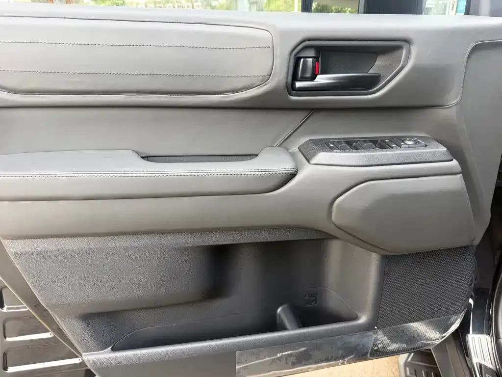 Toyota Prado 2025 из CN, фото 4