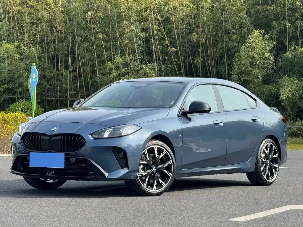 BMW 2 Series 2025 из CN, фото 1