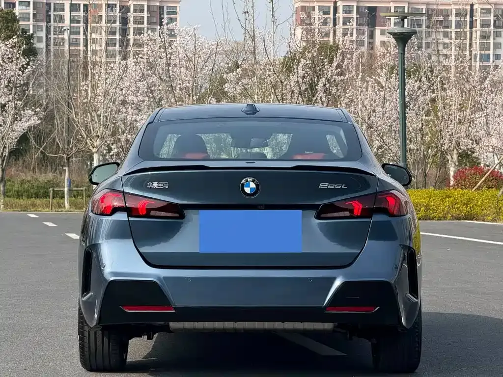 BMW 2 Series 2025 из CN, фото 10