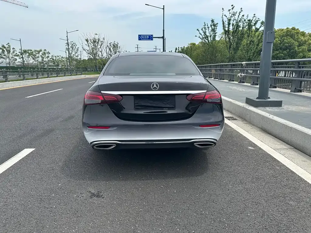 Mercedes-Benz E-Class 2022 из CN, фото 4