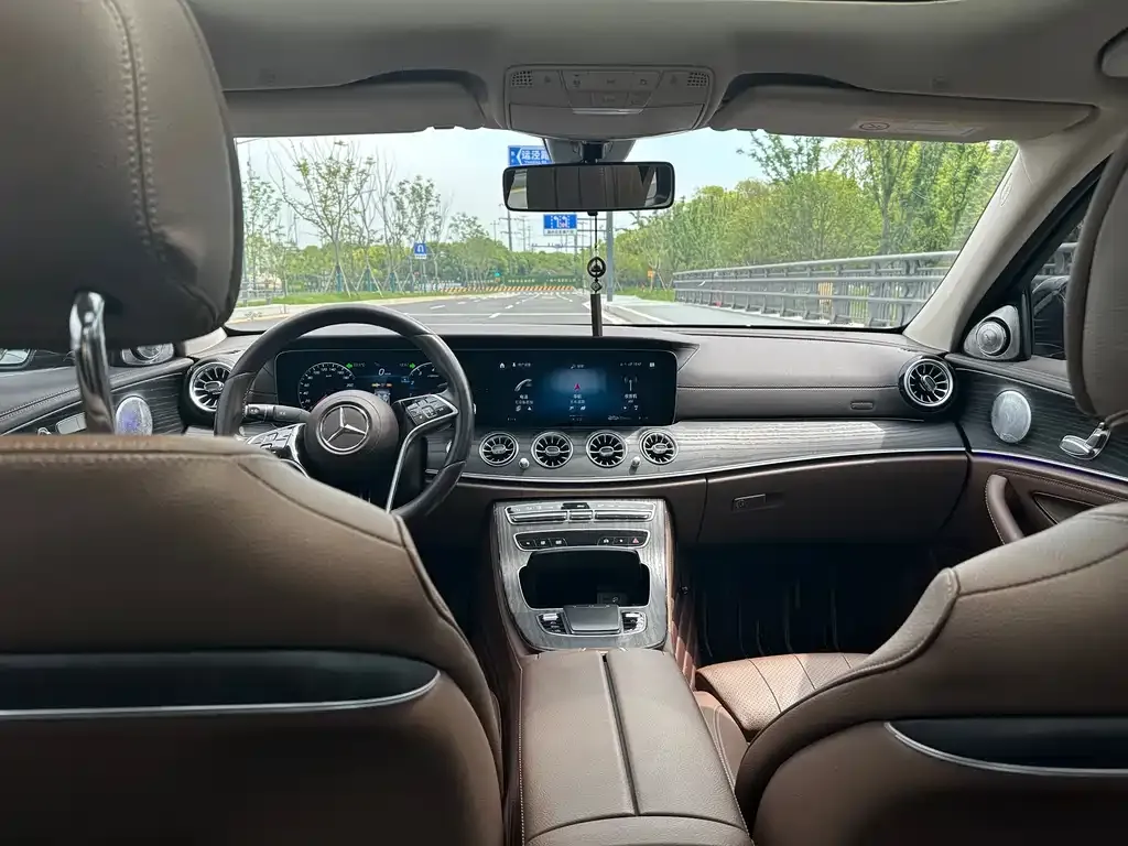 Mercedes-Benz E-Class 2022 из CN, фото 5