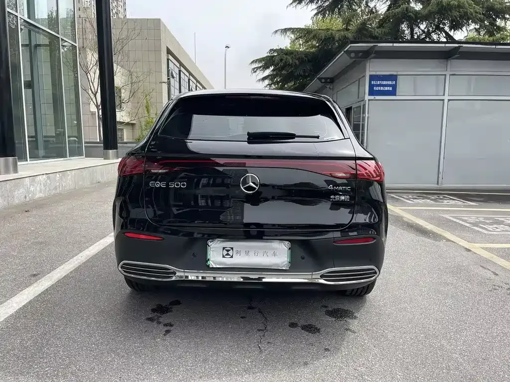 Mercedes-Benz EQE SUV 2024 из CN, фото 9