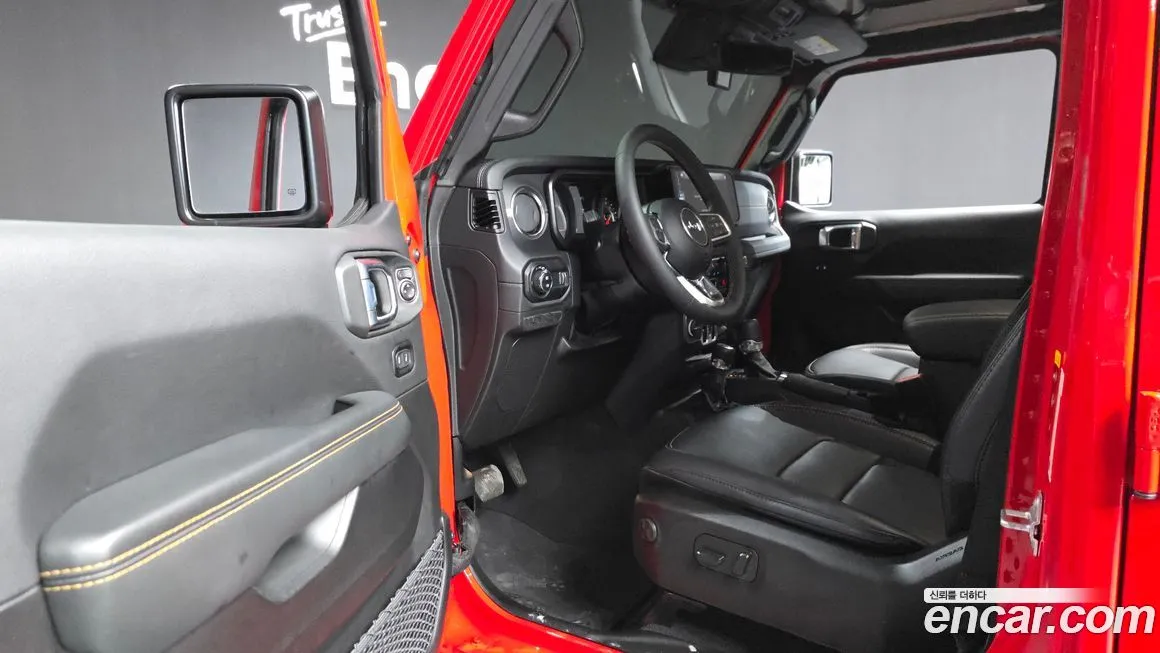 Jeep Wrangler 2024 из KR, фото 10