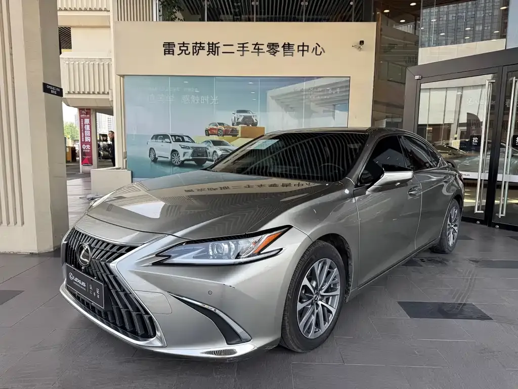 Lexus ES 2024 из CN, фото 1