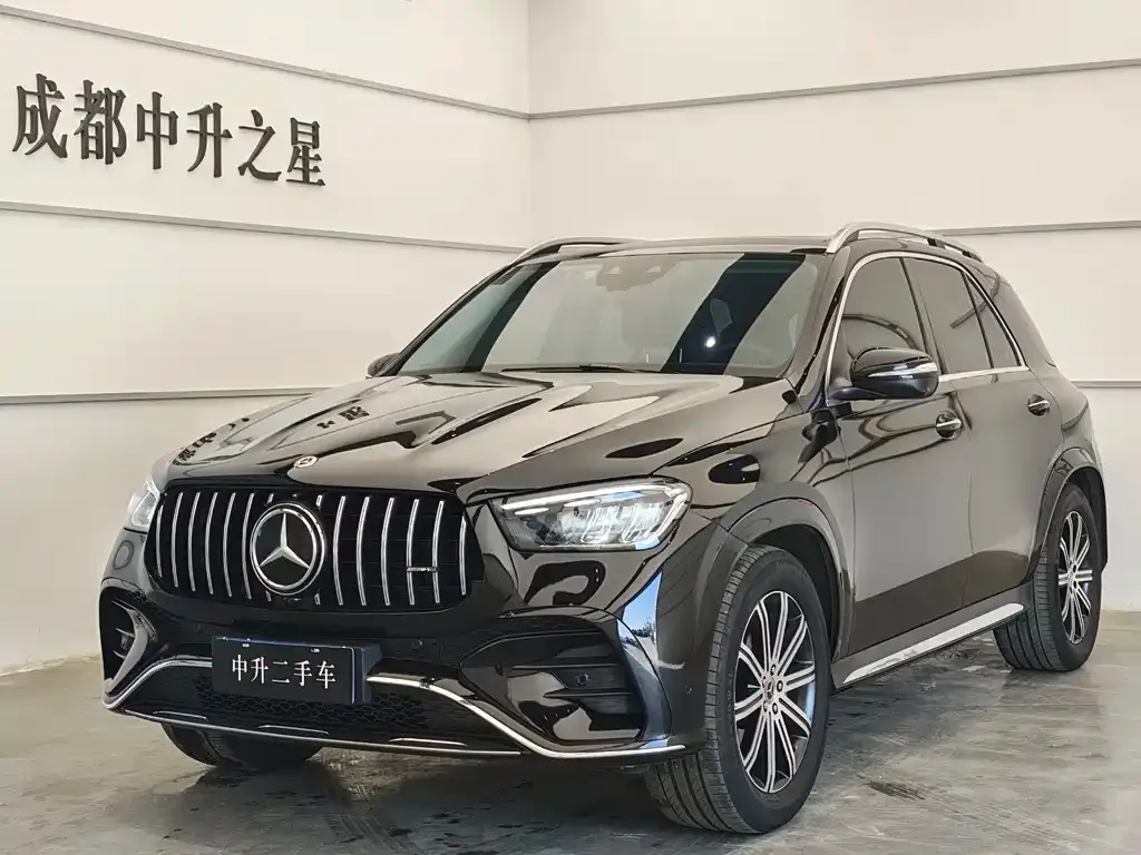 Mercedes-Benz GLE — фото 1