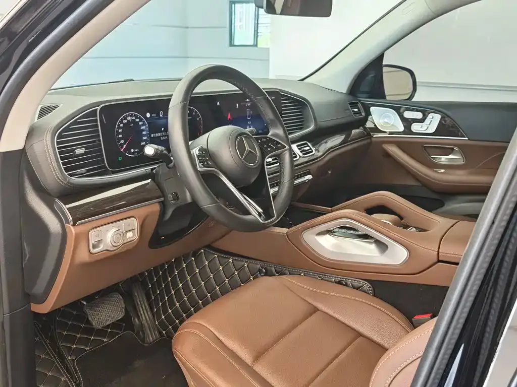 Mercedes-Benz GLE — фото 4