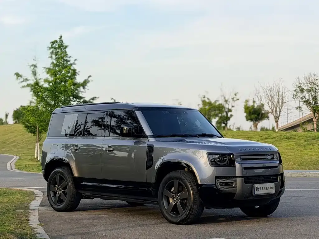 Land Rover Defender — фото 4