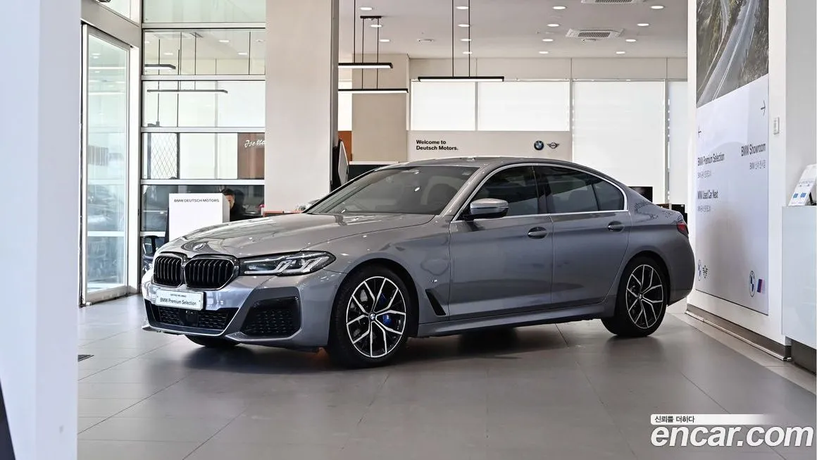 BMW 5-Series 2023 из KR, фото 1