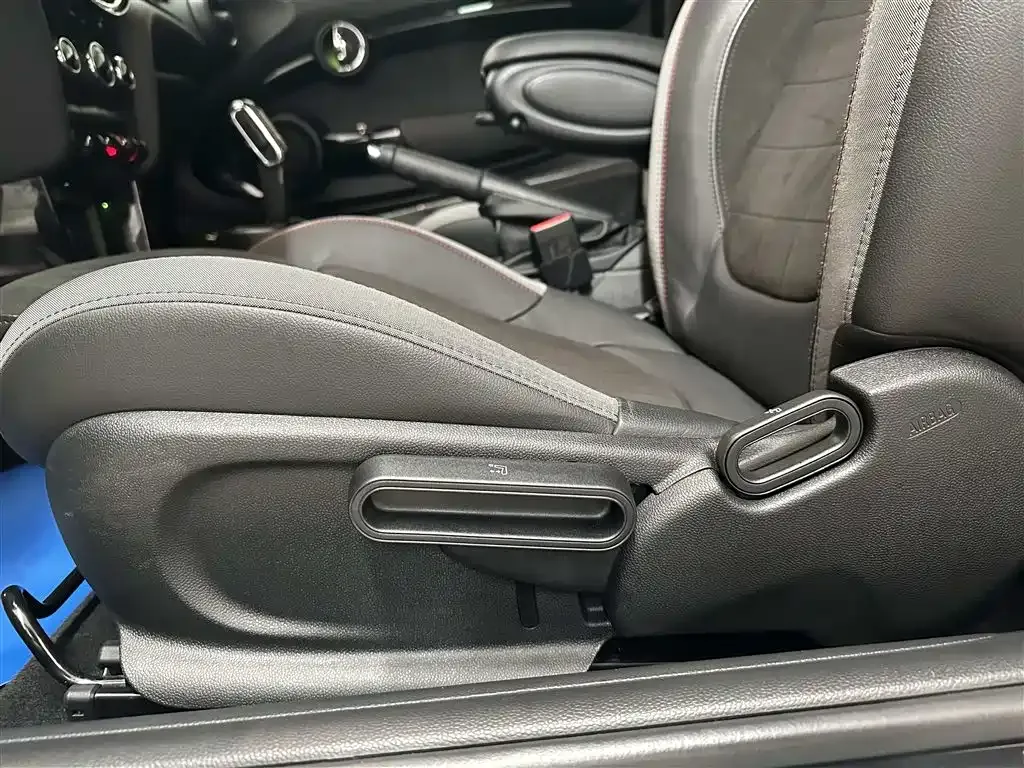 MINI Cooper (3-door) 2021 из CN, фото 9