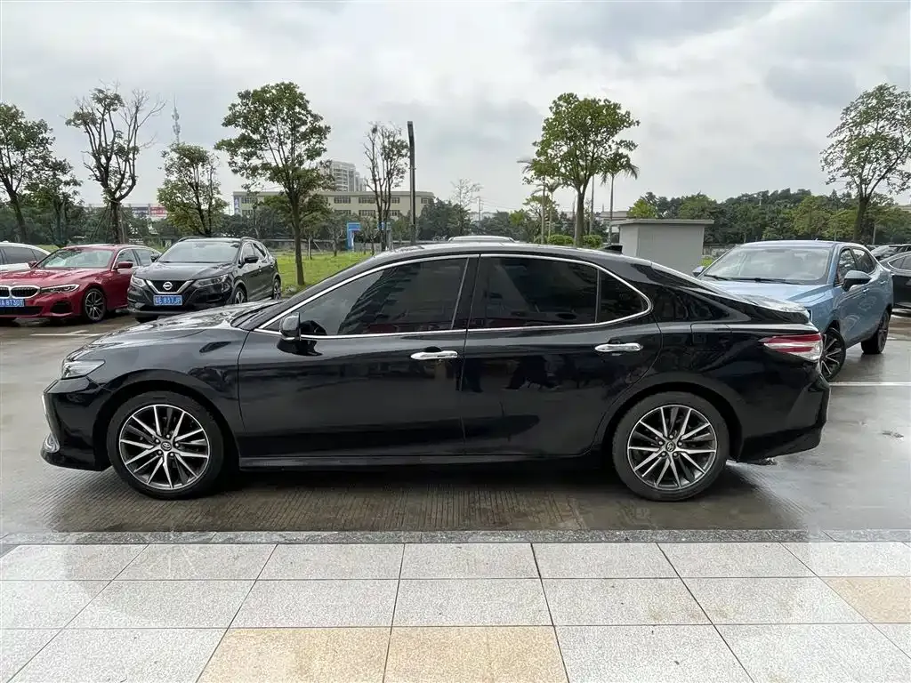 Toyota Camry 2023 из CN, фото 8