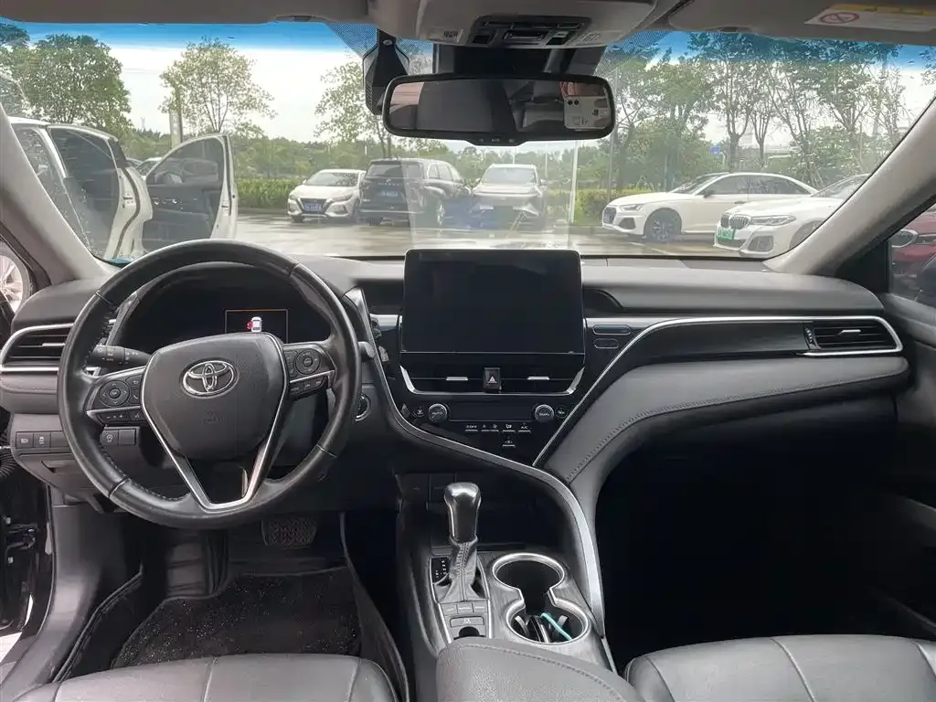 Toyota Camry 2023 из CN, фото 9