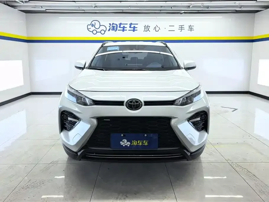 Toyota Wildlander — фото 5