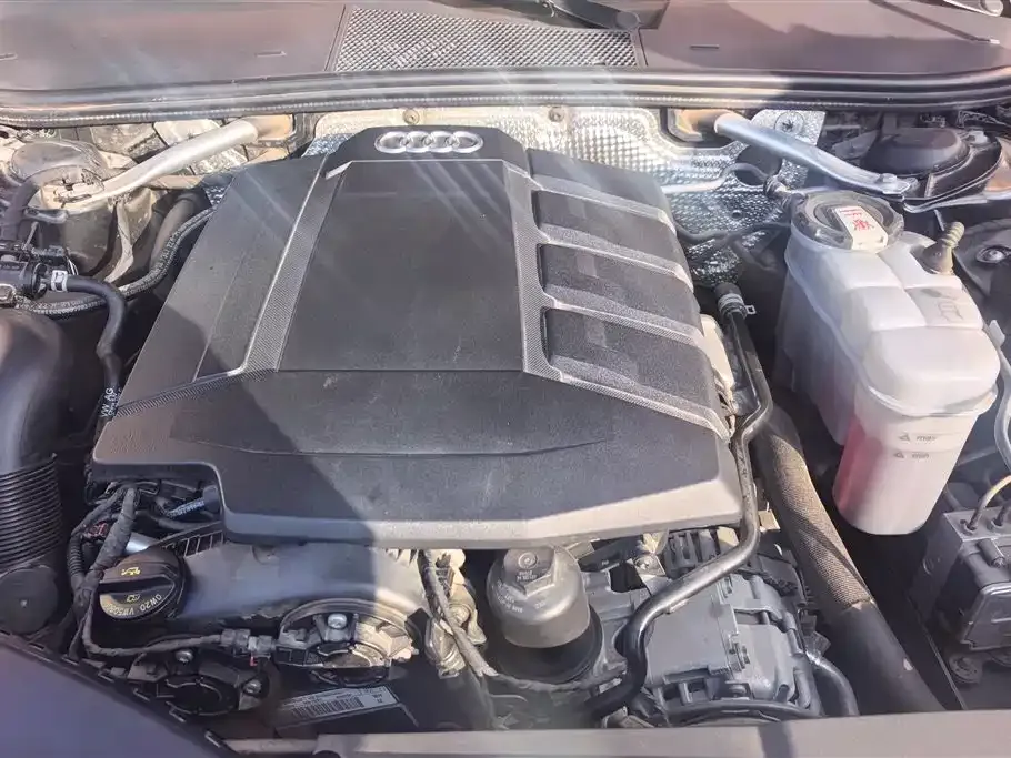 Audi A6L 2023 из CN, фото 8