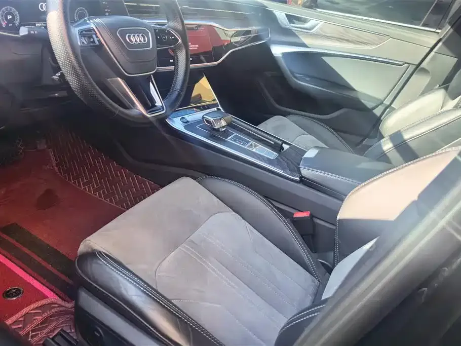 Audi A6L 2023 из CN, фото 5
